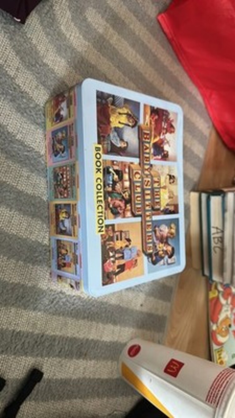 Vintage The Baby-Sitters Club Book Collection Metal Tin Box